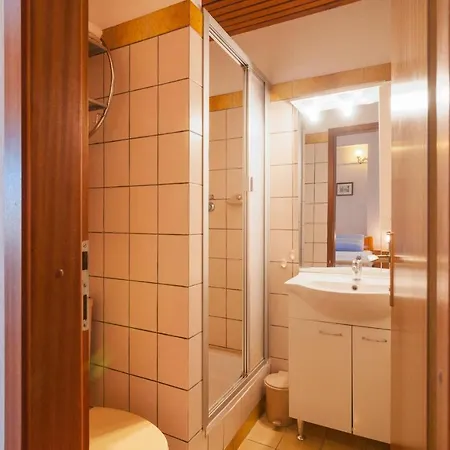 Daire 1 Bedroom Lovely In Splitska